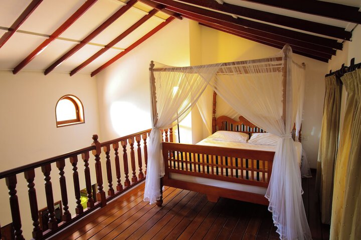 Room 3 of 50
