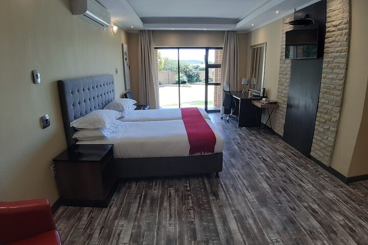 Room 19 of 64