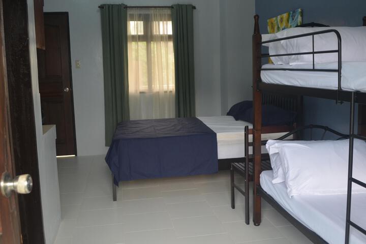 Room 2 of 6