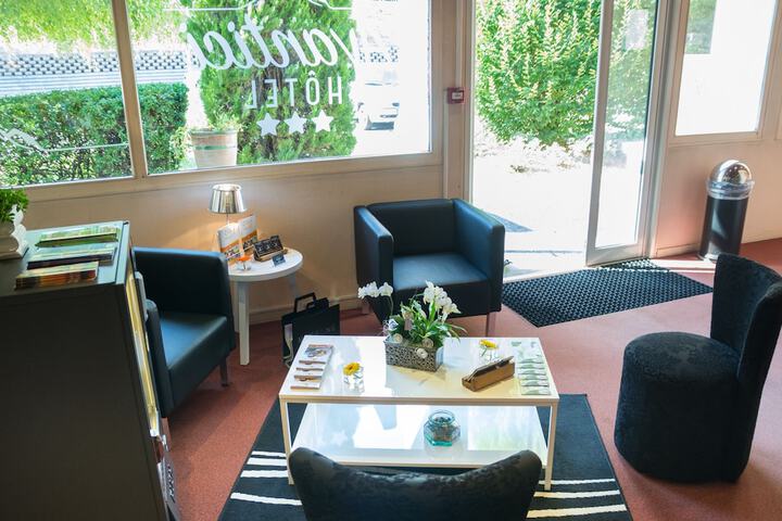 Lobby sitting area