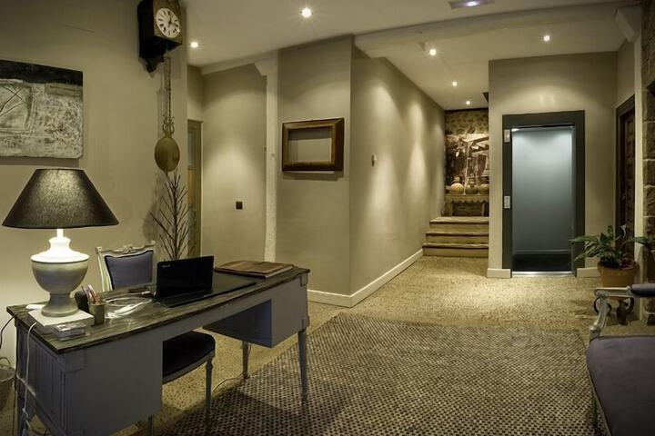 Hotel Interior 2 of 36