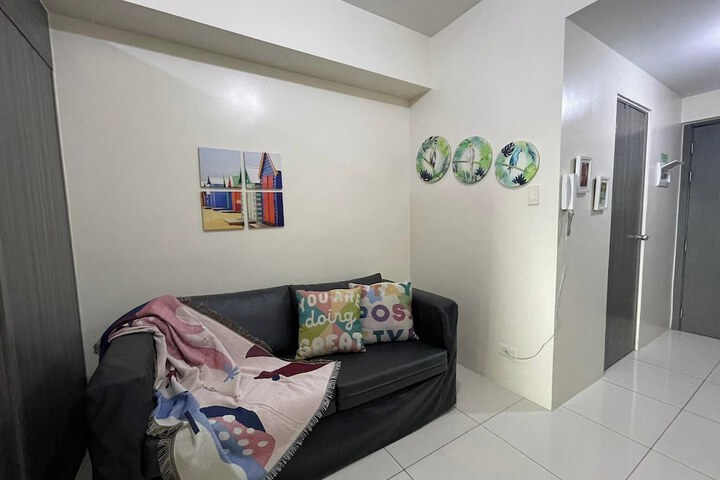 Room 79 of 216