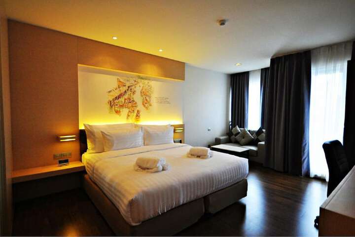 Room 5 of 29