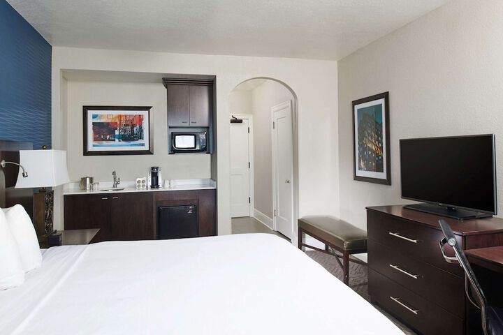 Minibar