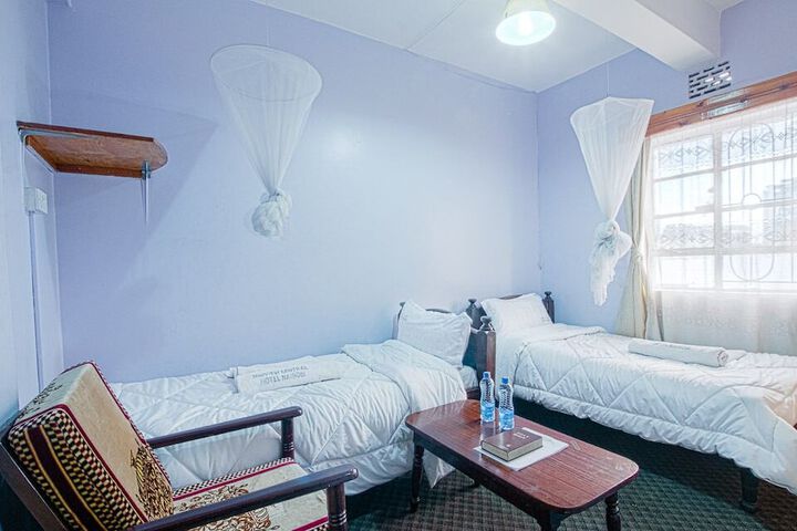 Room 3 of 11