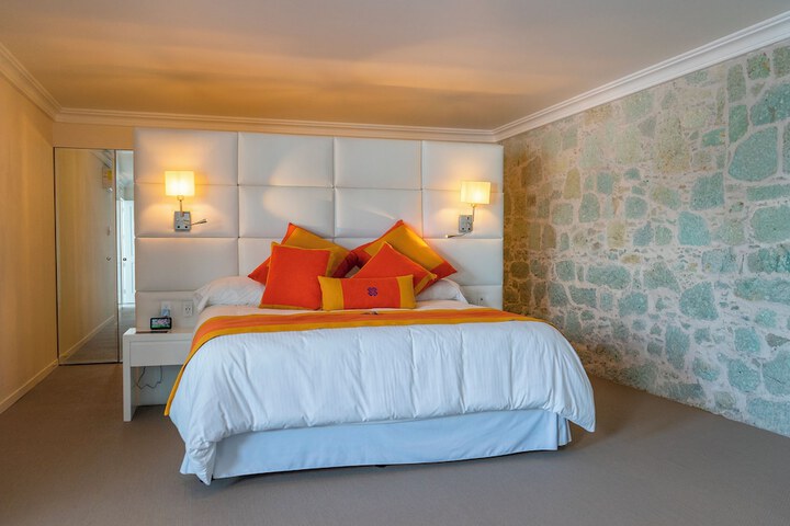 Room 27 of 58