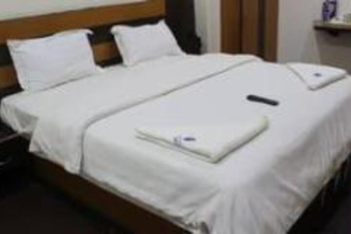 Hotel Athidhi Regency