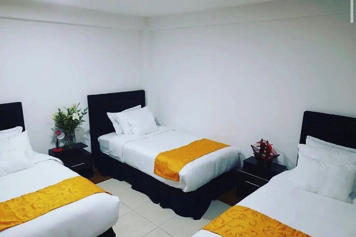 Room 3 of 11
