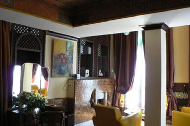 Room 34 of 62