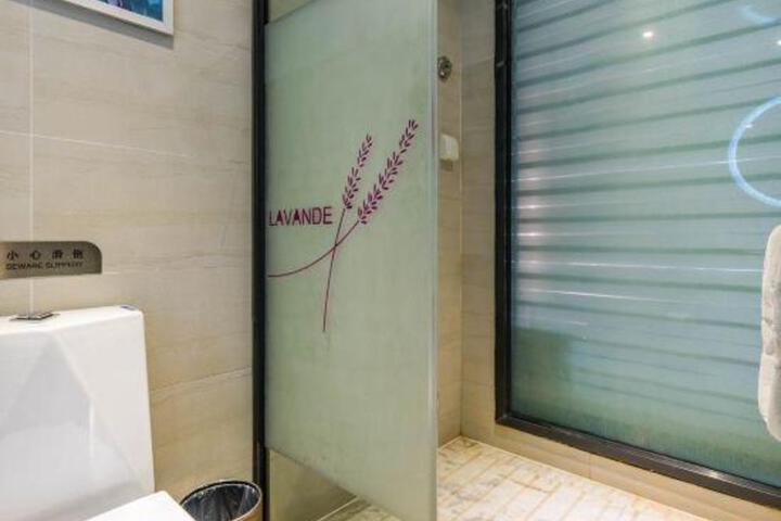Lavande Hotels (Jishou Xiangxi Economic Development Zone)