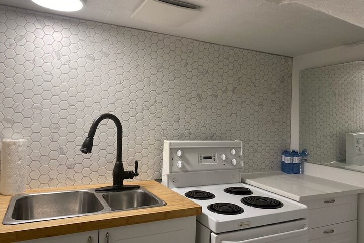 Room 84 of 162