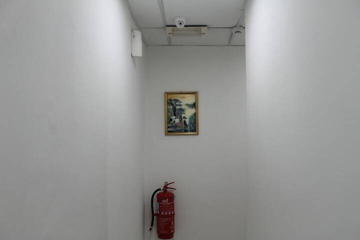 Ballroom/Hall 96 of 128