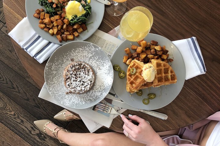 Breakfast/Coffee Service 59 of 98