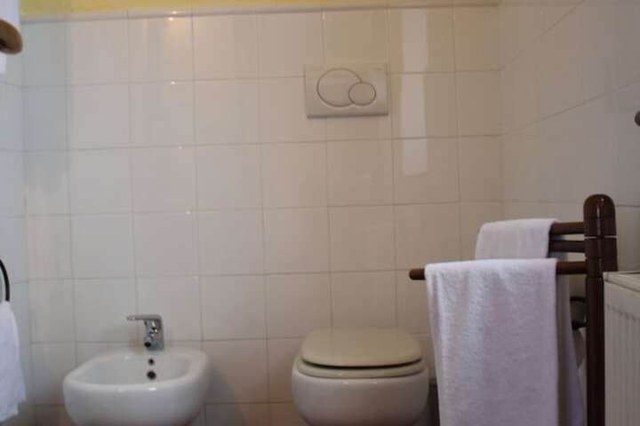Room 29 of 106