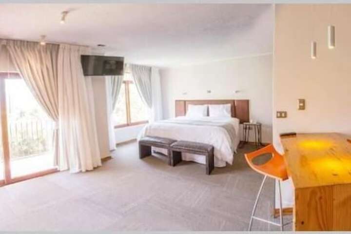 Room 8 of 85