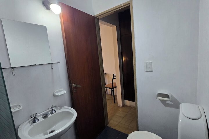 Room 19 of 25