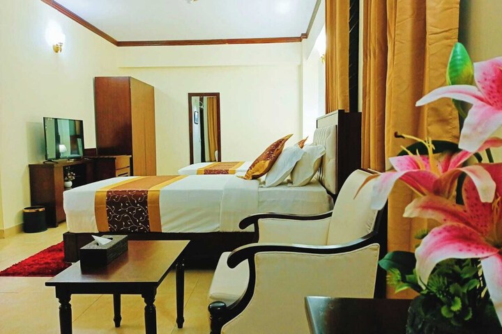Room 11 of 22