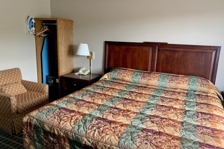 Room 26 of 52