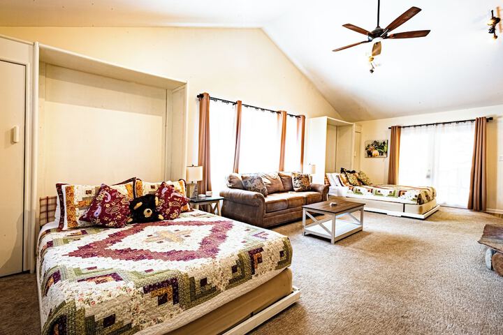 Room 43 of 156