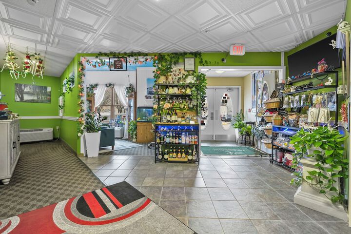 Hotel Interior 4 of 49