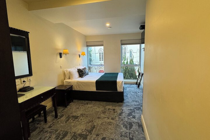 Room 79 of 116