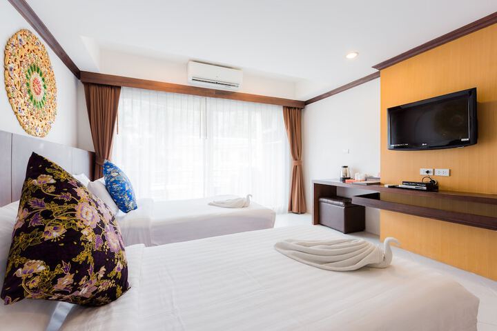 Room 25 of 63