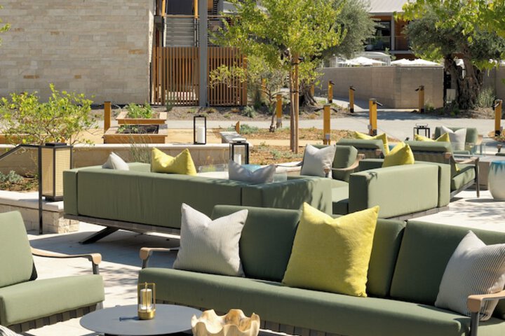 Terrace/Patio 128 of 135