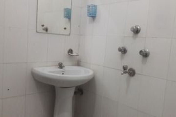 Room 2 of 12