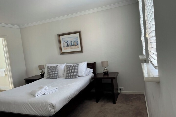 Room 51 of 178