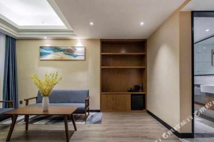 Nanning Huashengxi Hotel