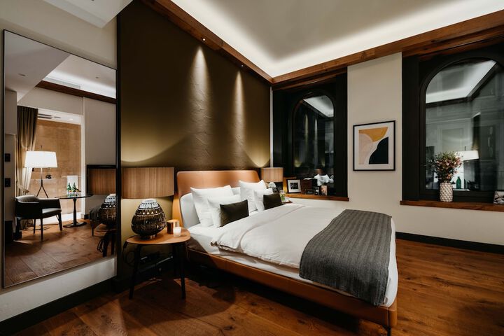 Room 30 of 70