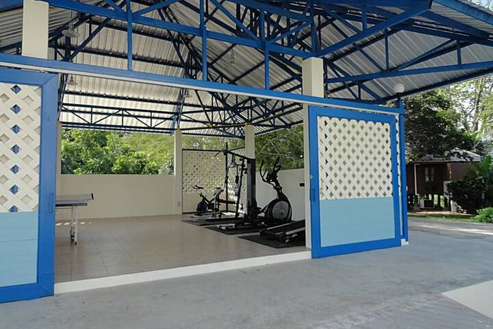 Sport court