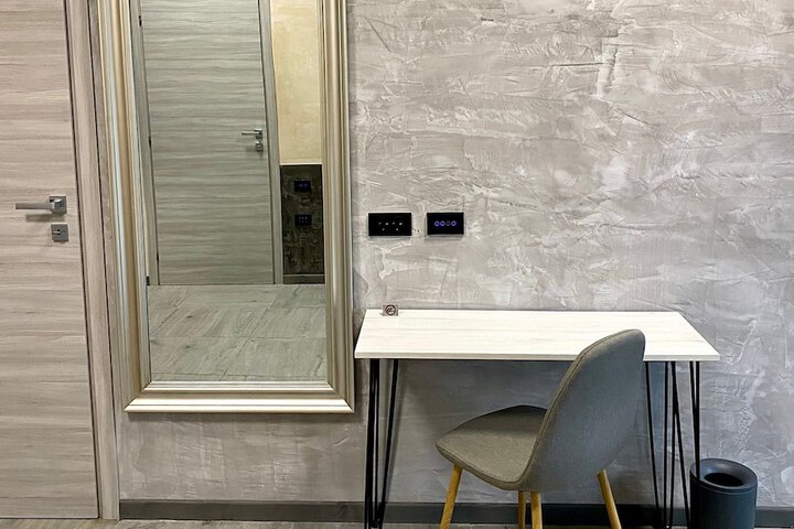Room 17 of 52