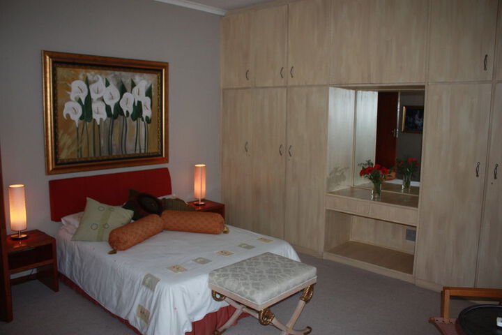 Room 3 of 36