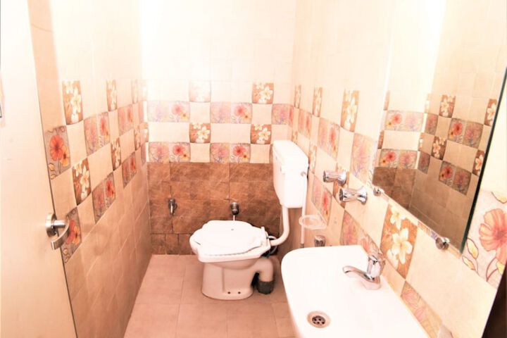Room 20 of 26
