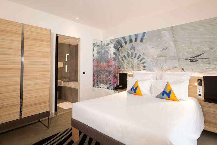 Room 71 of 315