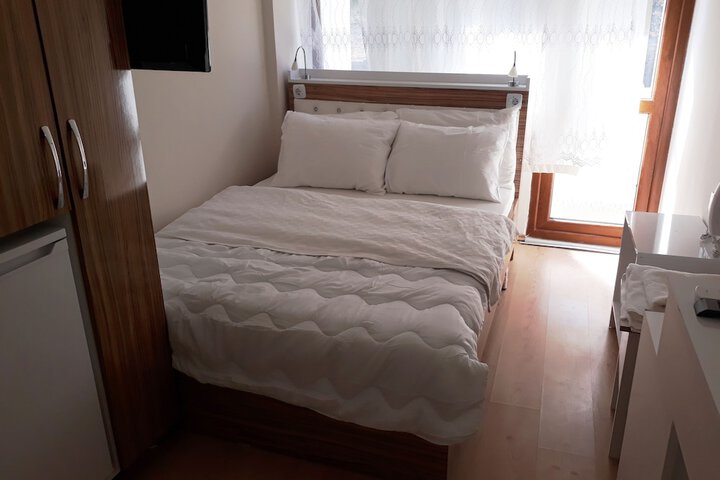 Room 15 of 73