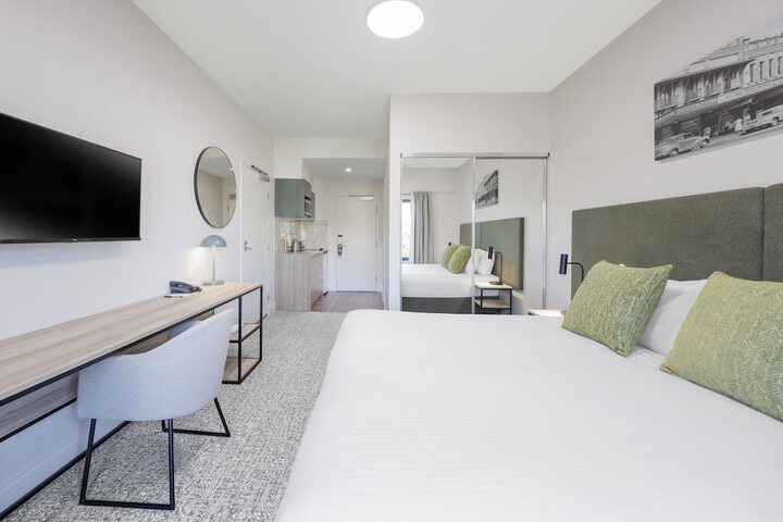 Room 5 of 27