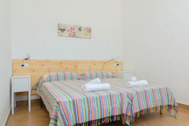 Room 5 of 35