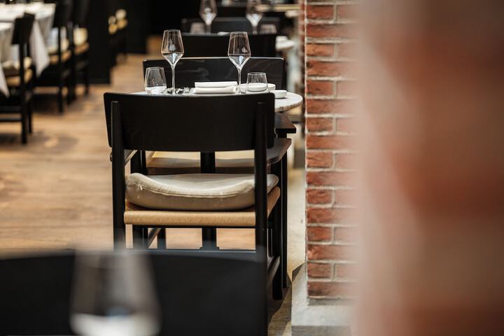 Dining 58 of 91