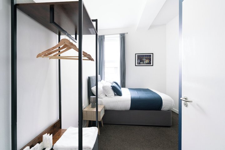 Room 5 of 51