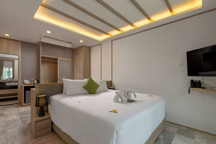Room 46 of 174