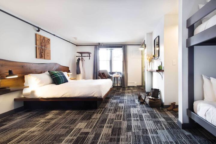 Room 21 of 56