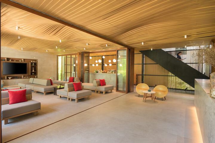 Lobby Entry