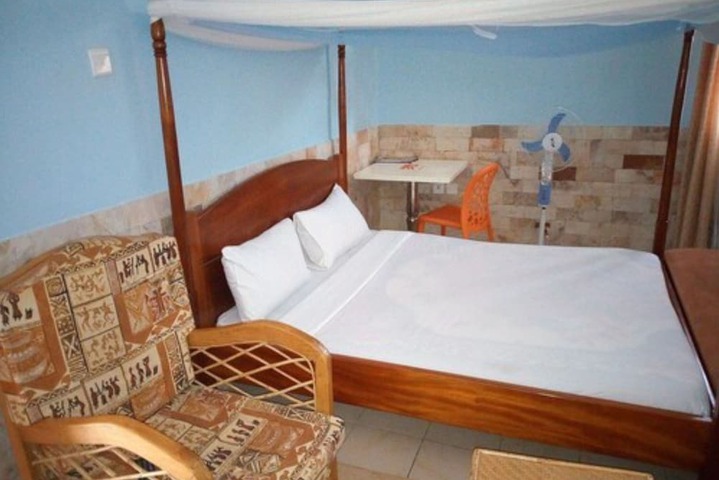 Room 18 of 58