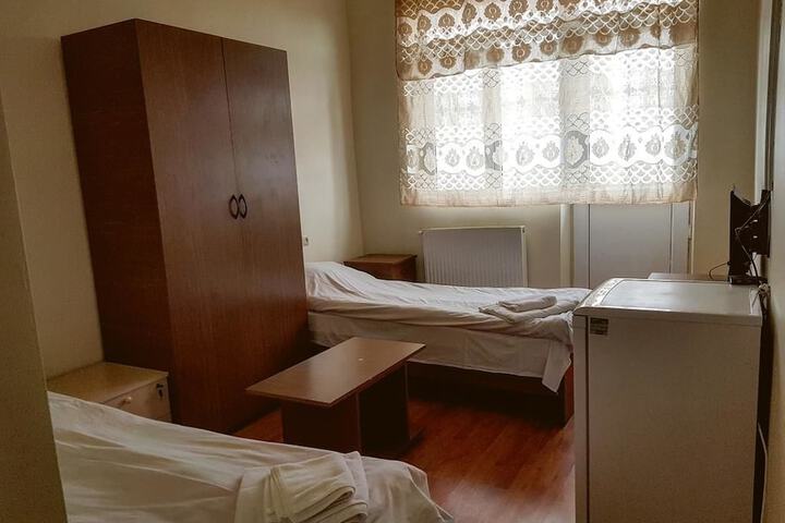 Room 11 of 47