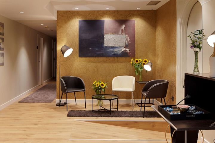 Hotel Interior 4 of 29