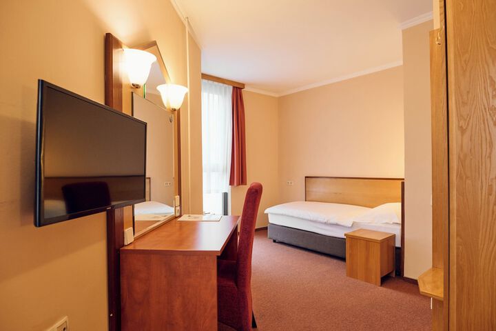 Room 29 of 62