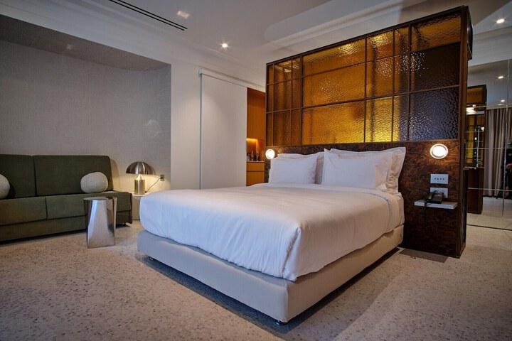 Room 45 of 67