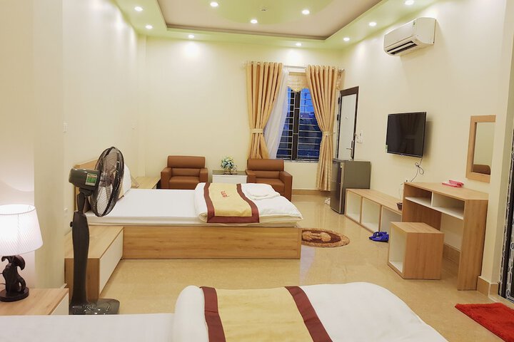 Room 7 of 37